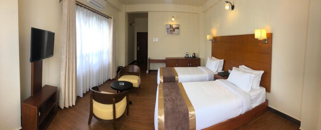 Legphel Hotel Phuntsholing Zewnętrze zdjęcie