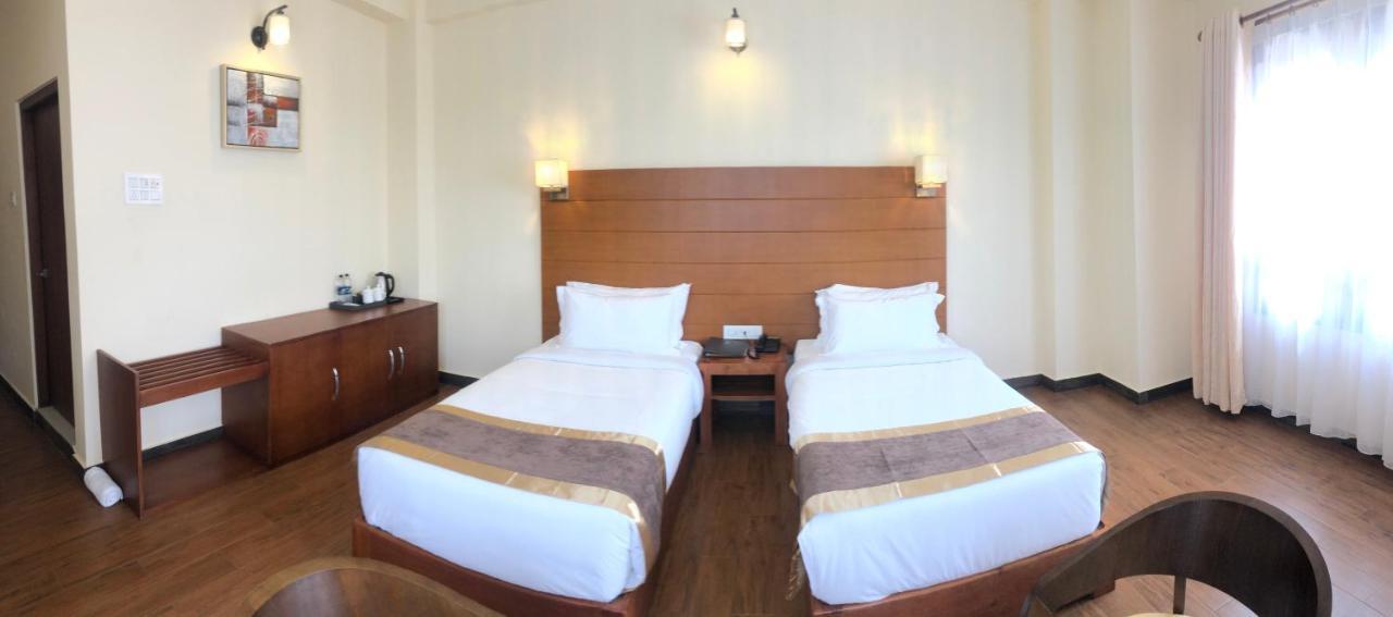 Legphel Hotel Phuntsholing Zewnętrze zdjęcie